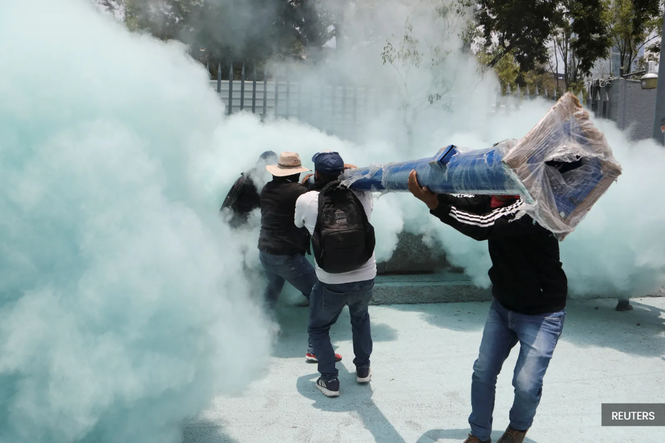 Protests disrupt Mexico City ahead of World Cup - Newswav