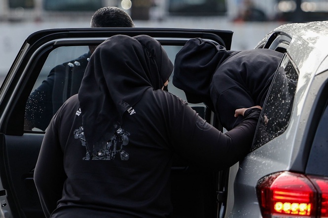 Kes tikam Banting: Remaja perempuan didakwa cuba membunuh