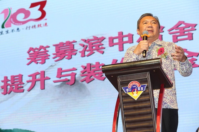 黄思汉:尊重滨华发展调整 支持分校地改建田径场