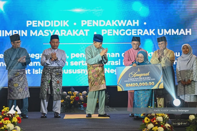 Pengasas Muballighat Selangor dinobatkan Tokoh Maulidur Rasul 2026