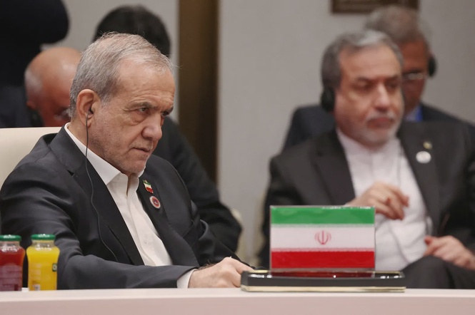 US pounds Iran as Tehran retaliates across West Asia