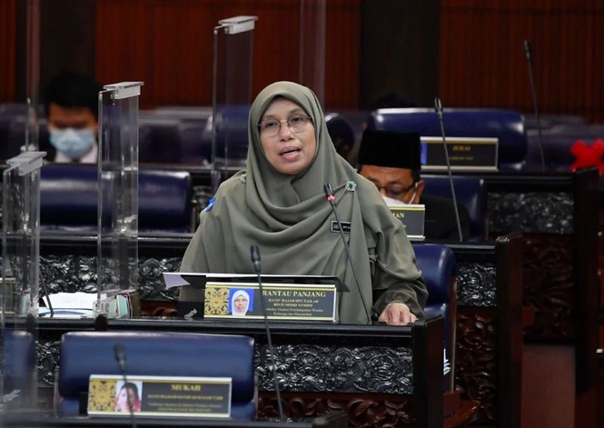 Ahli Parlimen Rantau Panjang cedera selepas SUV dinaiki terbabas di Lipis