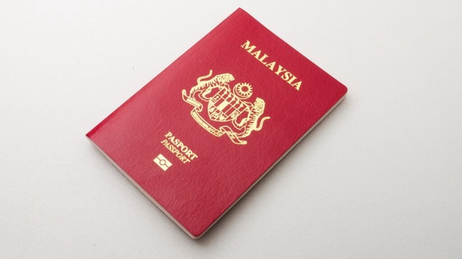 Image from: Malaysia introduces 10-year passport priced at RM350
