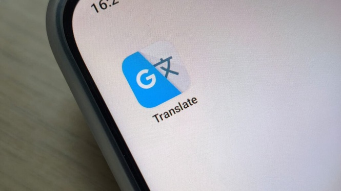 Image from: Google Translate adds background live translation on Android, earpiece playback on iOS