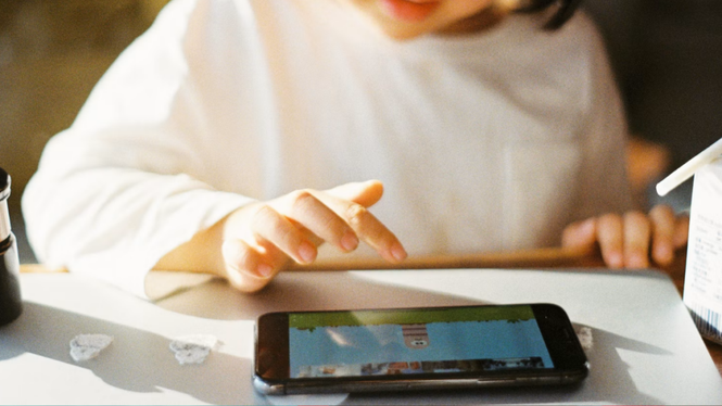 Image from: Tune Talk: Nearly 2 in 3 parents uncertain about their children’s online safety