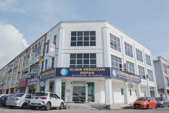 Klinik Pergigian Impian dental implant clinic at Melaka Sentral