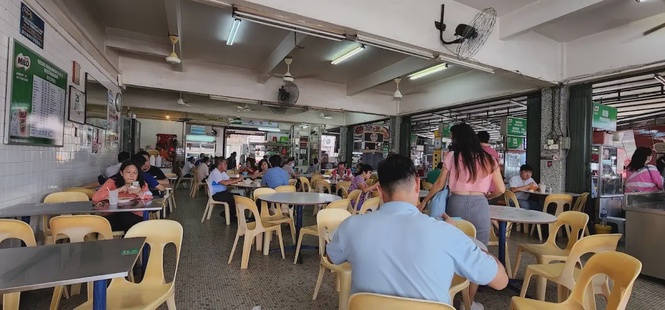 O and S Restaurant Taman Paramount Petaling Jaya yong tau foo and curry laksa