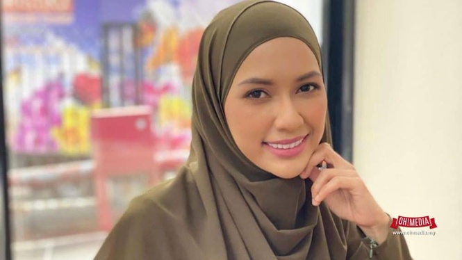 Image from: Zara Zya Dedah Ada VVIP Ajak ‘Check-In’ Dan Pelakon Lelaki Suka Meraba
