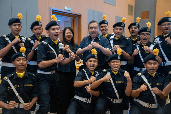 Image from: 60,000 Pelajar Sekolah B40 Bakal Dapat Lesen Motosikal Percuma