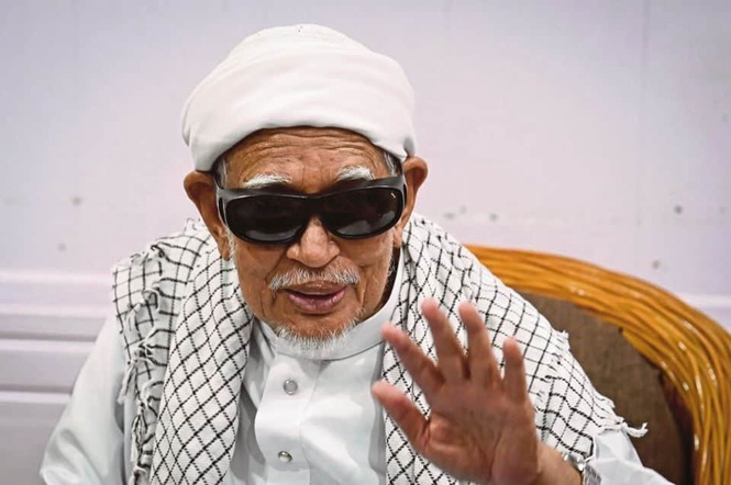 Image from: Hadi Awang Dakwa AS Pernah Tawar Bantuan Jatuhkan Kerajaan