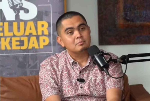 Image from: Akmal Saleh ‘sekolahkan’ ADUN PAS -“Gaji berbelas ribu, tapi tidak hadir ke sidang DUN”