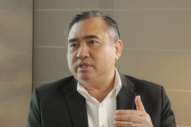Image from: Anthony Loke tegur LRT hampir tiap minggu alami gangguan -“Saya pun berang”