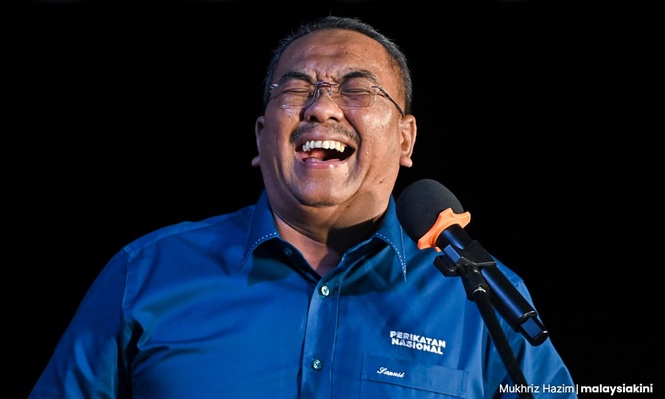 Image from: ‘Roh reformasi’ kini ada pada Rafizi bukan Anwar – Sanusi