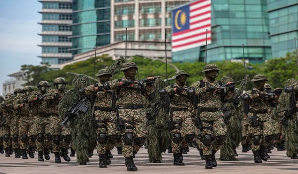 Image from: ATM junjung titah Tengku Hassanal, perkukuh penyelarasan latihan ketenteraan di Pahang