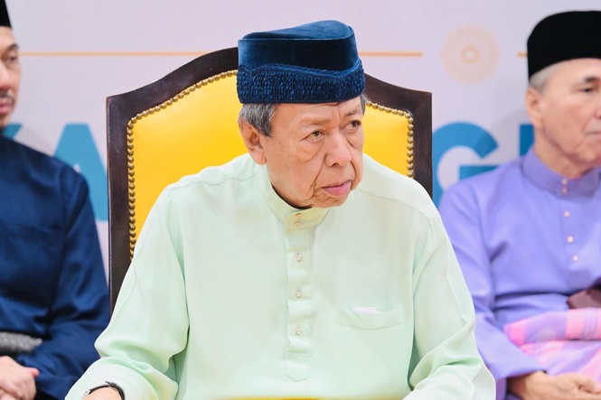 Image from: Sultan Selangor zahir kebimbangan, perpecahan politik lemahkan Melayu -“Kita yang akan rugi”