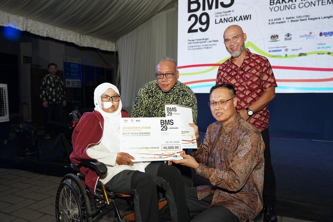 Image from: Balai Seni Negara rai seniman muda, umum pemenang BMS29 di Langkawi