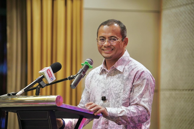Image from: Titah Sultan Selangor tepat ketika sentimen kaum dipolitikkan -Amirudin