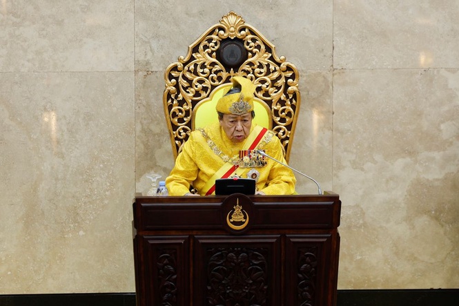 Image from: Sultan Selangor kongsi petikan tentang rasuah – “Tiada yang mampu jadi kaya melalui politik melainkan…”