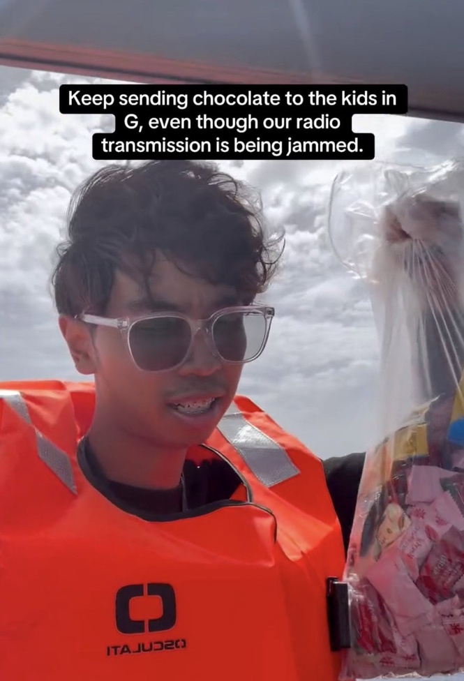 Image from: “Saya sedar saya manusia yang kurang cerdik…”- Haroqs mohon maaf campak coklat ke laut, cuma harap sampai G
