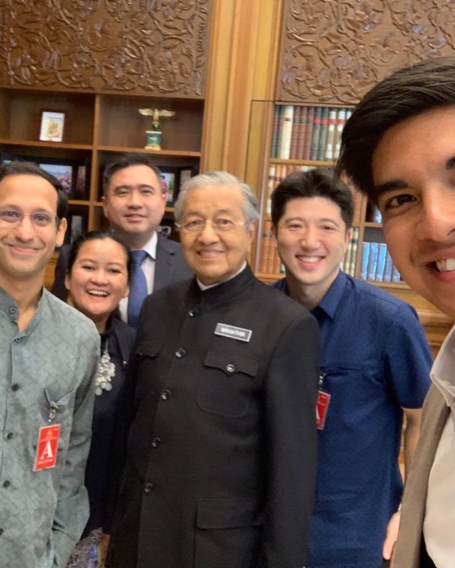 Image from: Dituduh kes rasuah, Syed Saddiq rasa bersalah galak bekas menteri Indonesia sertai politik