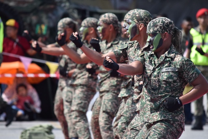 Image from: Perkukuh pertahanan negara, Karnival PSPN Peringkat 4 Divisyen meriahkan Bagan Datuk