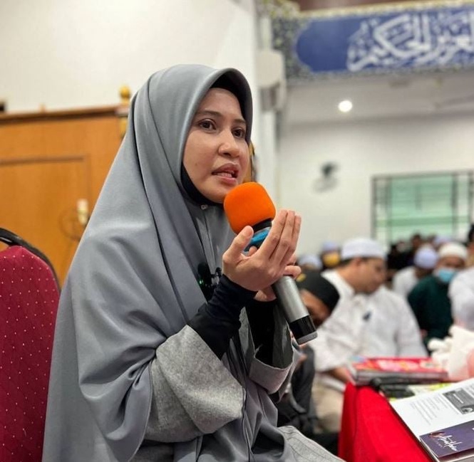 Image from: Ustazah Asma’ Harun kecewa artis veteran kembali aktif dalam dunia hiburan – “Ujian buat mereka”