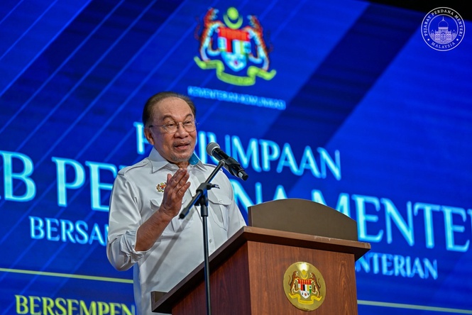 Image from: Agak angkuh nafi mana-mana kaum untuk bersama dalam pentadbiran – PM Anwar