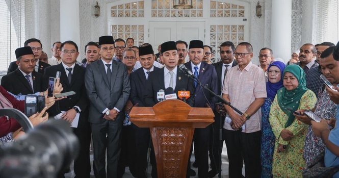 Image from: Rela tiada jawatan! BN Johor tak sudi ‘semeja’ dengan DAP jika diberi mandat -Onn Hafiz