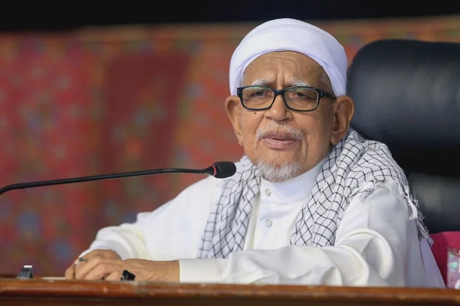 Image from: BERSATU rakus kerusi, Hadi Awang dedah PAS ‘diperbodohkan’ dalam kerjasama politik