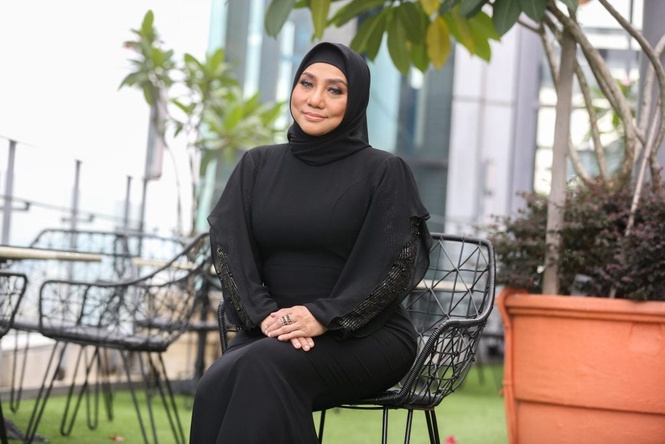 Image from: Noraniza Idris turun 7kg selepas bariatrik – “Nak kembali sihat, kurus itu bonus”