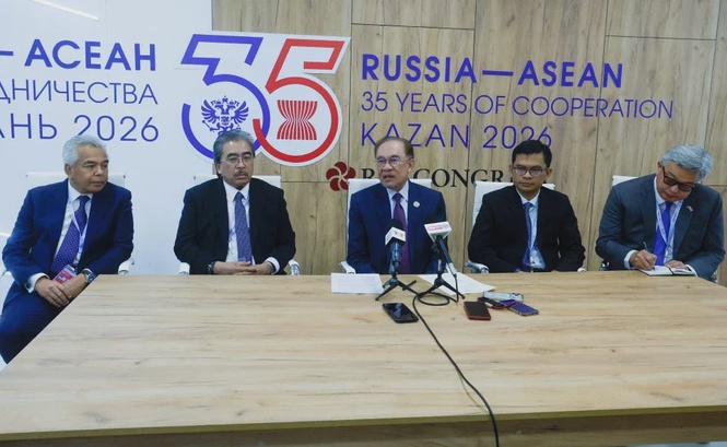 Image from: Berita baik! Rusia jamin bekalan petrol, minyak & gas jangka panjang kepada Malaysia – PM Anwar