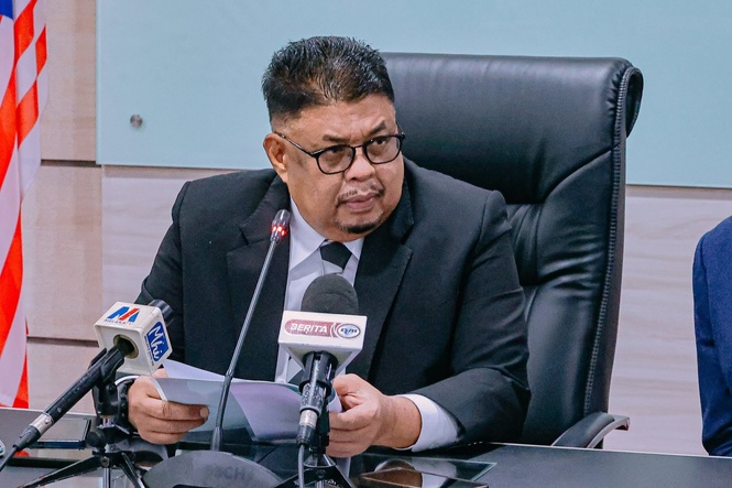 Image from: Krisis politik Melaka: DAP sudah serah surat, tiada lagi ruang rundingan -Ab Rauf