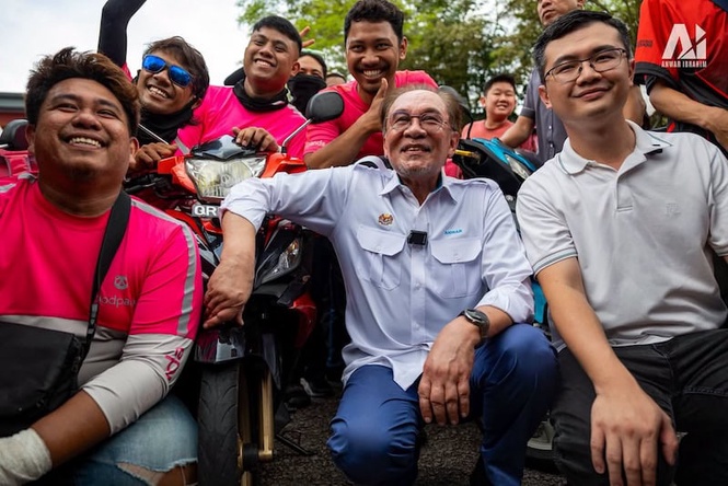 Image from: PRN Johor: Kehadiran Anwar bantu kempen dapat sambutan luar biasa – Fahmi