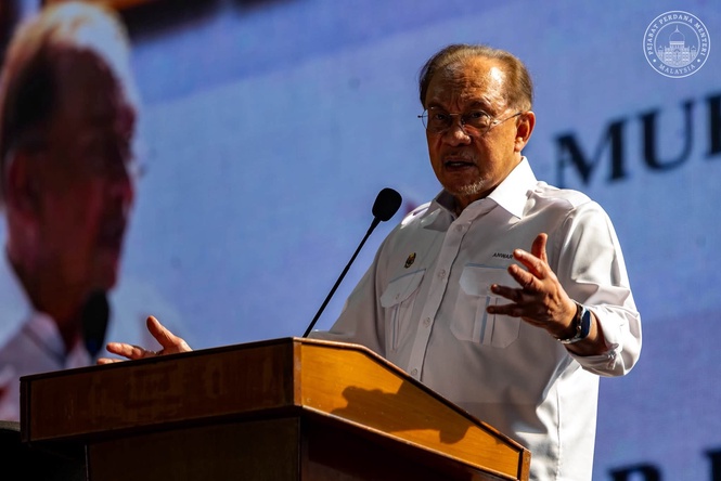 Image from: PM Anwar tegaskan, institusi diraja bukan bahan mainan politik untuk undi PRN