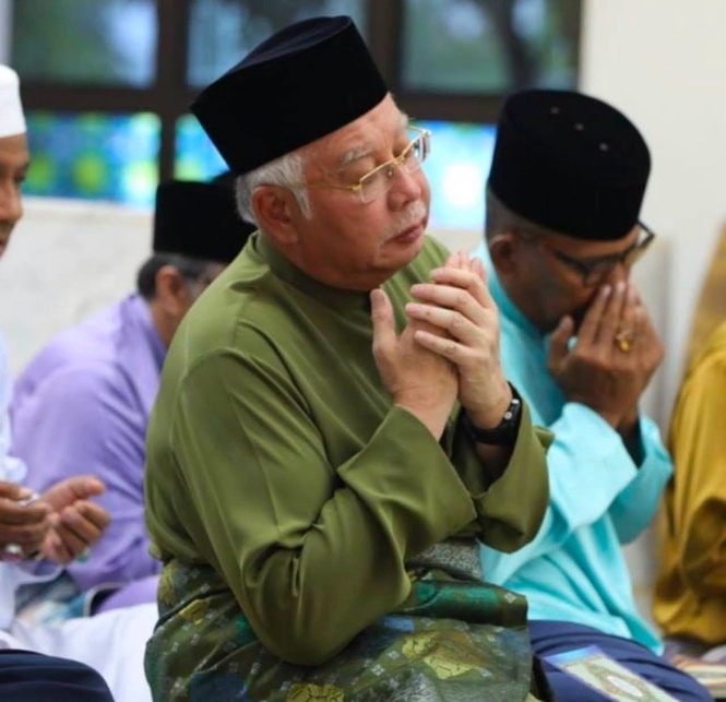 Image from: Nizar Najib syukur BN menang besar -“Alhamdulilah, doa mereka yang teraniaya dimakbulkan”