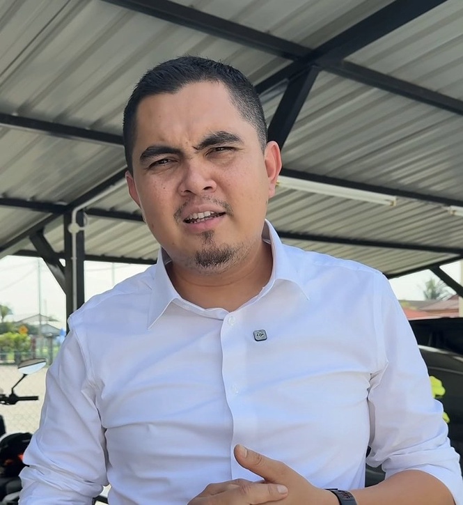 Image from: Bila nak letak jawatan? Akmal Saleh bidas Khoo -“Baru keluar gua ke?”