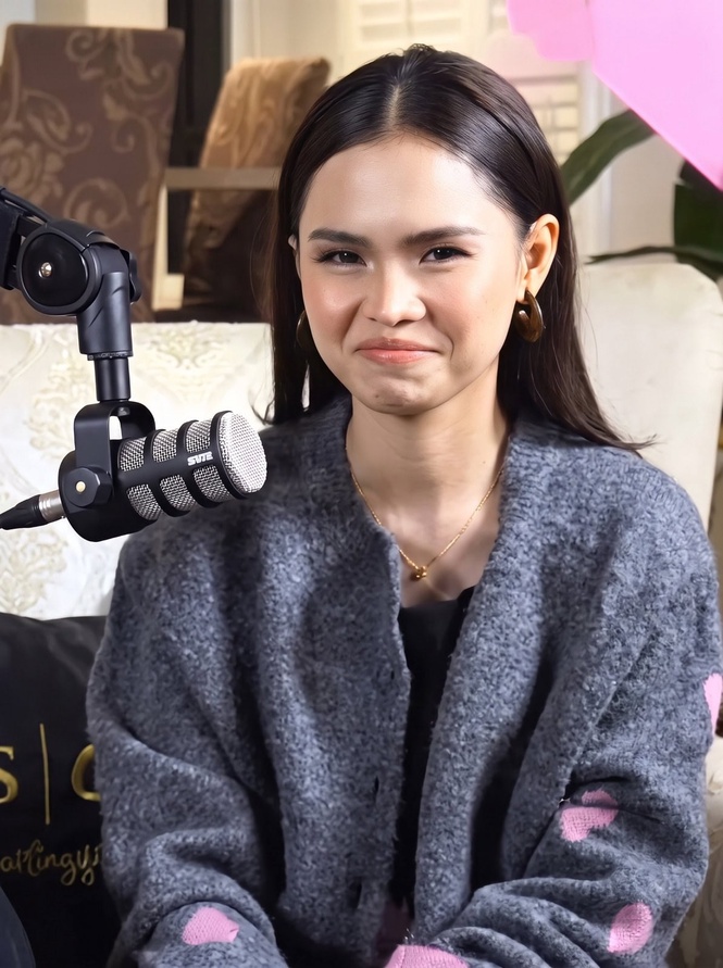 Image from: Bella Astillah terharu Syed Saddiq pakai tali leher pemberiannya setiap kali ke mahkamah