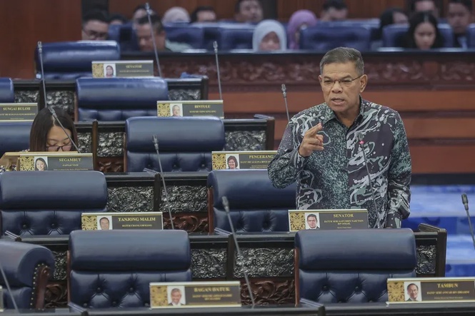 Image from: Status pelarian 78 tahanan Rohingya diluluskan! 25 orang layak diambil bekerja – Saifuddin Nasution