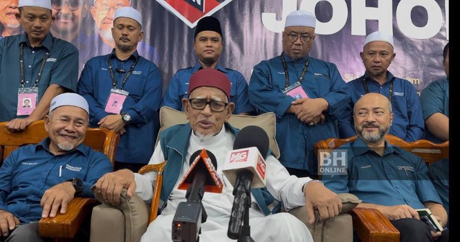 Image from: Sedia sumbang kerusi, PAS sokong UMNO jadi MB bentuk kerajaan