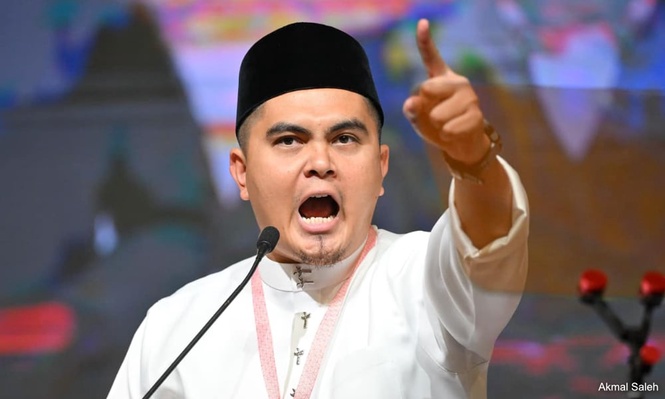Image from: Isu Jalur Gemilang: DAP persoal mengapa Akmal tidak selantang di Kepala Batas?