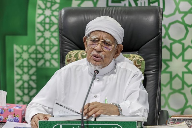 Image from: RCI TH: Jangan serah pada orang lain jawab! Pembangkang tak perlu hadir kerana PM tiada – Abdul Hadi