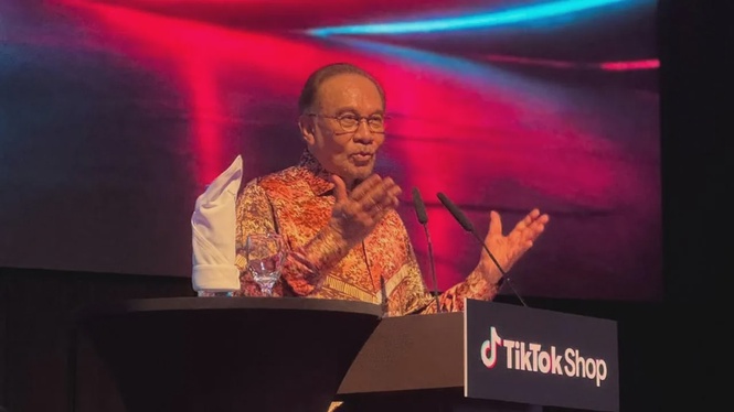Image from: Julung kali diadakan! Jualan Ihsan Rahmah 9.9 atas talian sempena Hari Malaysia -PM Anwar