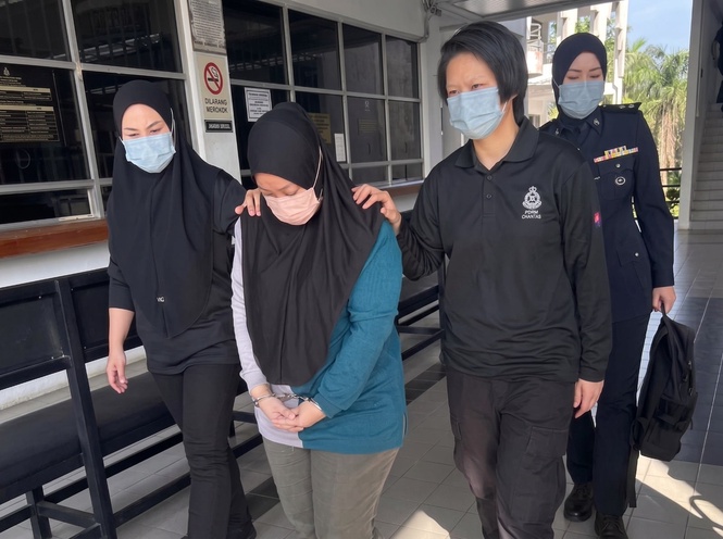 Image from: Nenek tiri didakwa bunuh cucu, berdepan hukuman mati jika bersalah