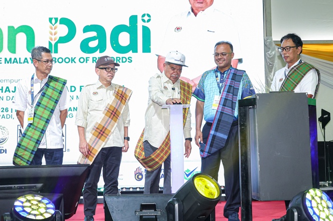 Image from: Jangan sombong waktu makanan mencukupi, negara bergolak jadi peringatan – Mat Sabu