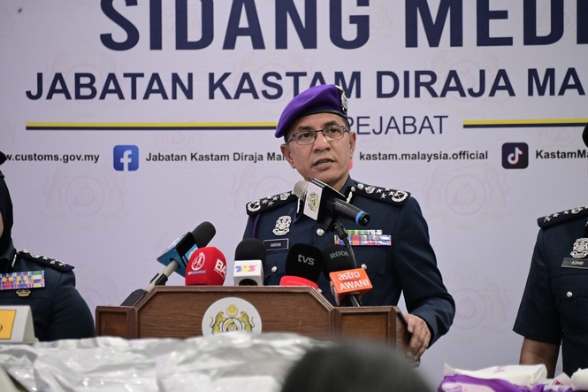 Image from: JKDM patahkan 5,180 kes penyeludupan, penyelewengan duti setakat Ogos