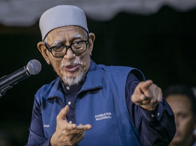 Image from: Hadi Awang tak lari! sedia beri kerjasama selepas dihubungi Bukit Aman