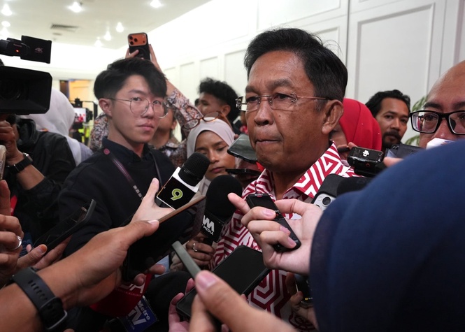Image from: “Saya tak tahu” – Jalaluddin harap isu penurunan takhta Tuanku Muhriz selesai segera