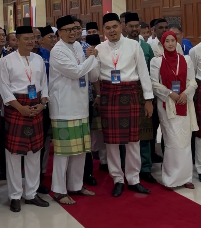 Image from: Afnan Hamimi hadir PAU2026, tanda kunjungan balas Akmal di Muktamar PAS