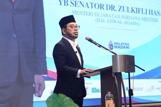 Image from: Marhamah direhatkan? Cadangan sedang diteliti, pandangan pakar turut dirujuk -Zulkifli