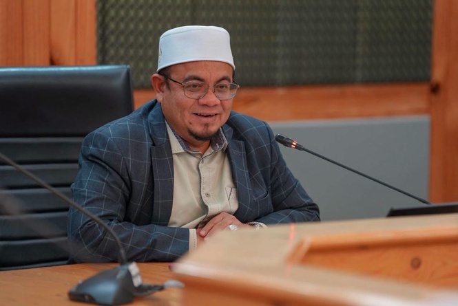 Image from: Kerajaan Kelantan tiada kuasa halang pemilik sewakan tanah, rumah kepada warga asing – EXCO